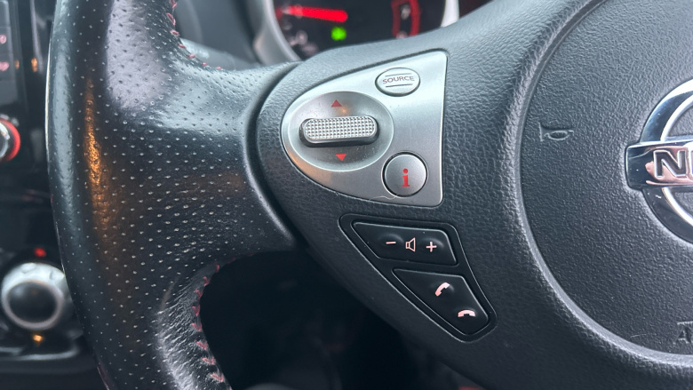 Nissan Juke 1.6 Tekna 5dr Xtronic Petrol Hatchback